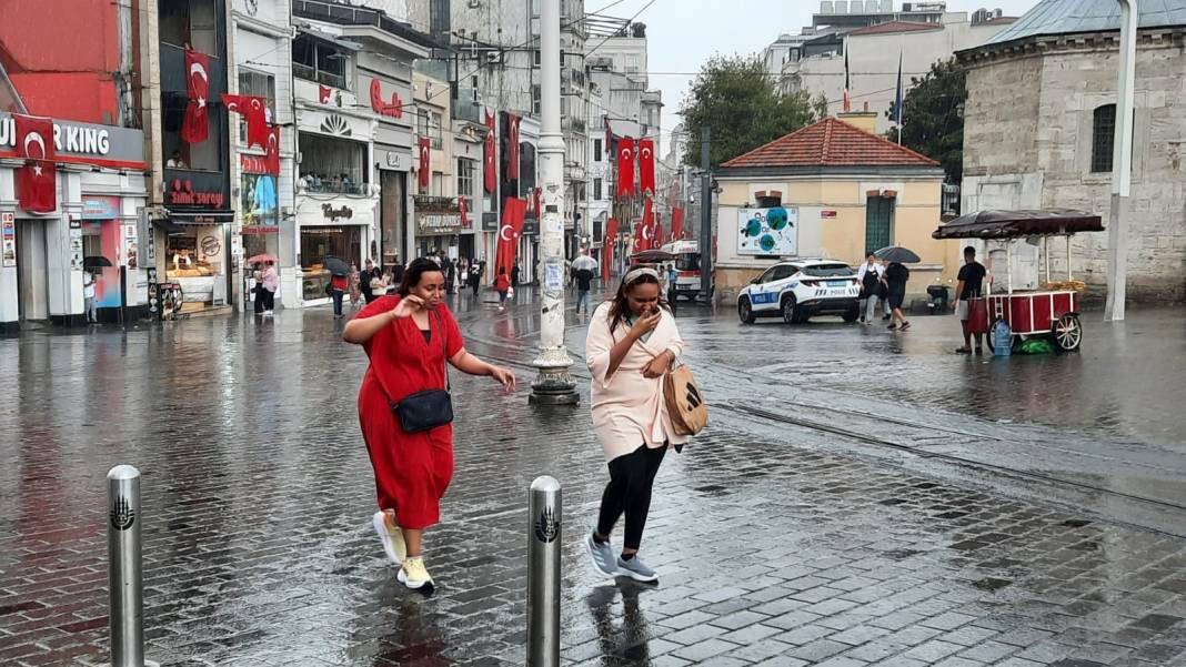 İstanbul'da sağanak Anadolu yakasında etkili oldu - Resim: 20
